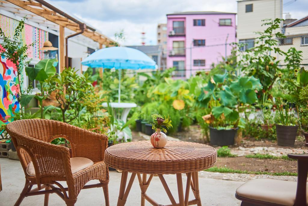 Kamagasaki University Of The Arts Cafe Garden Guest House Aka Cocoroom Осака Экстерьер фото